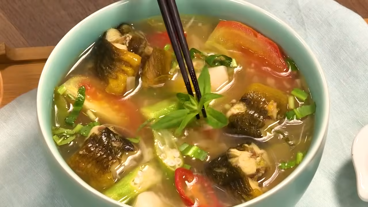 Công thức Canh lươn bồn bồn - Luminova-Nấu ăn